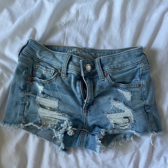 American Eagle Shorts - Picture 2 of 2